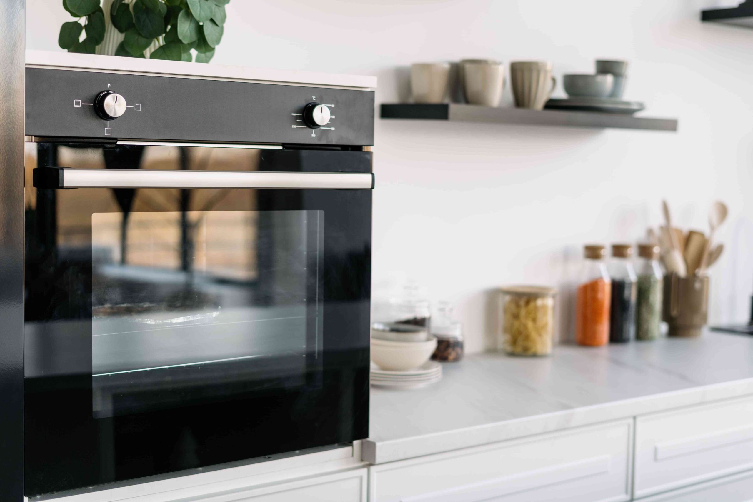 How Usually Should You Clear Your Oven? Consultants Weigh In