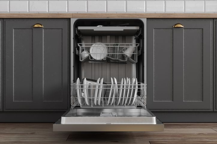 12 Dishwasher Errors You Should Avoid, In line with a Skilled Cleaner