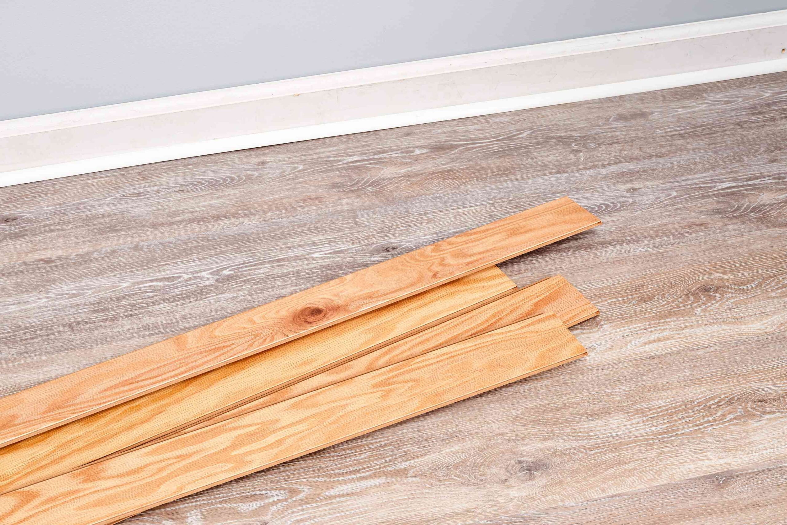 Strategies to Clear Engineered Picket Flooring So They Last a Prolonged Time