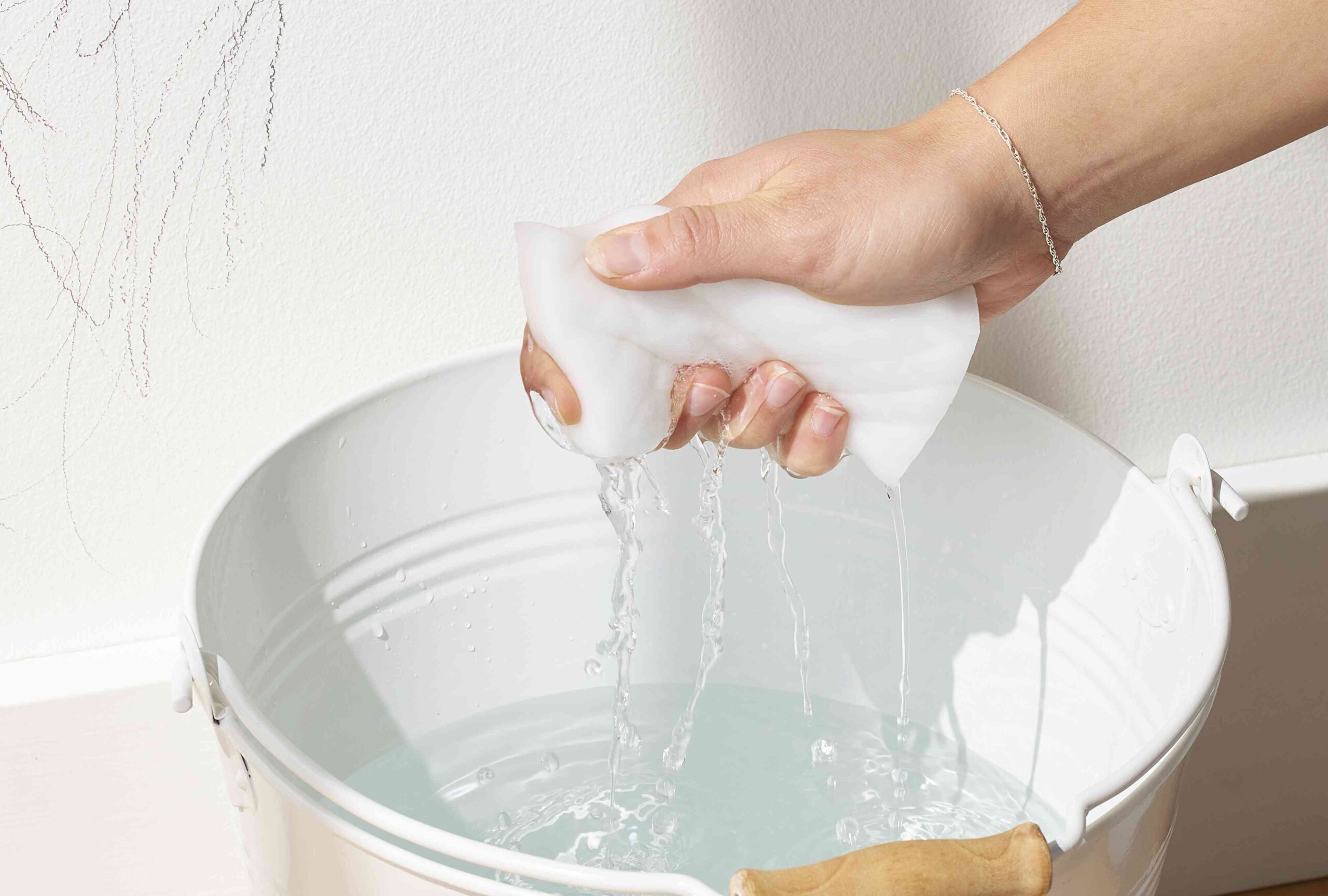 10 Good Strategies to Use a Sponge to Cope with Household Chores